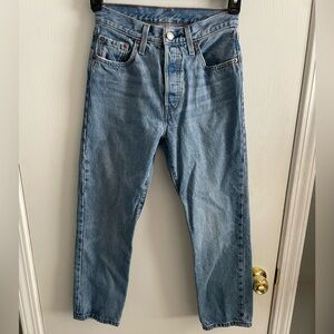 Levi’s 501 cropped jeans